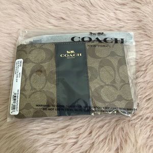 Coach Wrislet coin pouch
